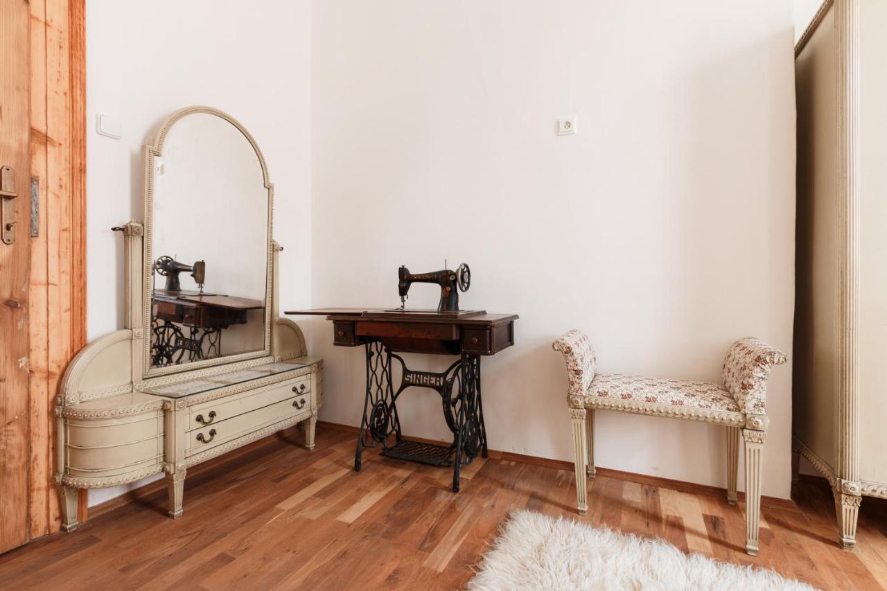 Prague Days - Stylish New Town Apartments Экстерьер фото